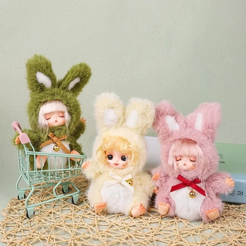 

Adorable cartoon figurine blind box fashionable toy decoration, suitable for hanging on bags or cars, cute daily desk decoration