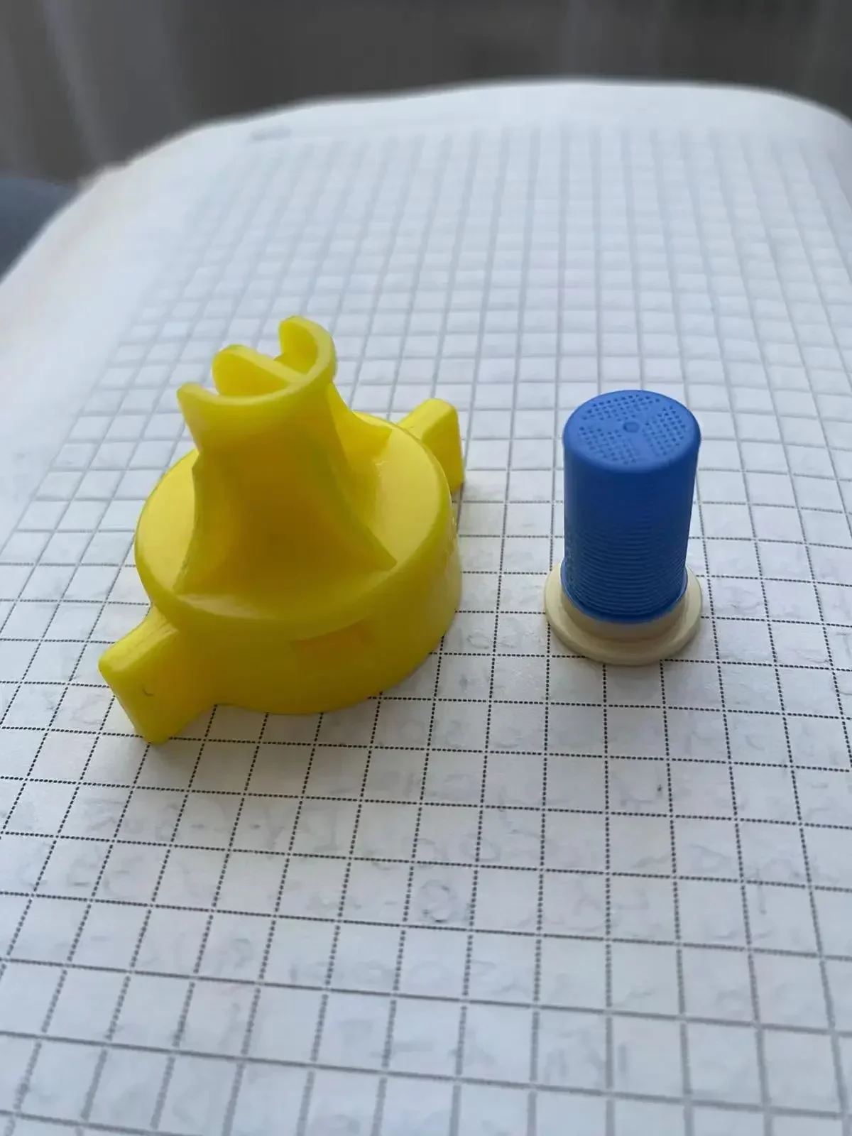 

Road Roller clamp Water Spray Nozzle Assembly Water Spray Head Double Steel Wheel Spray Head Base Accessories