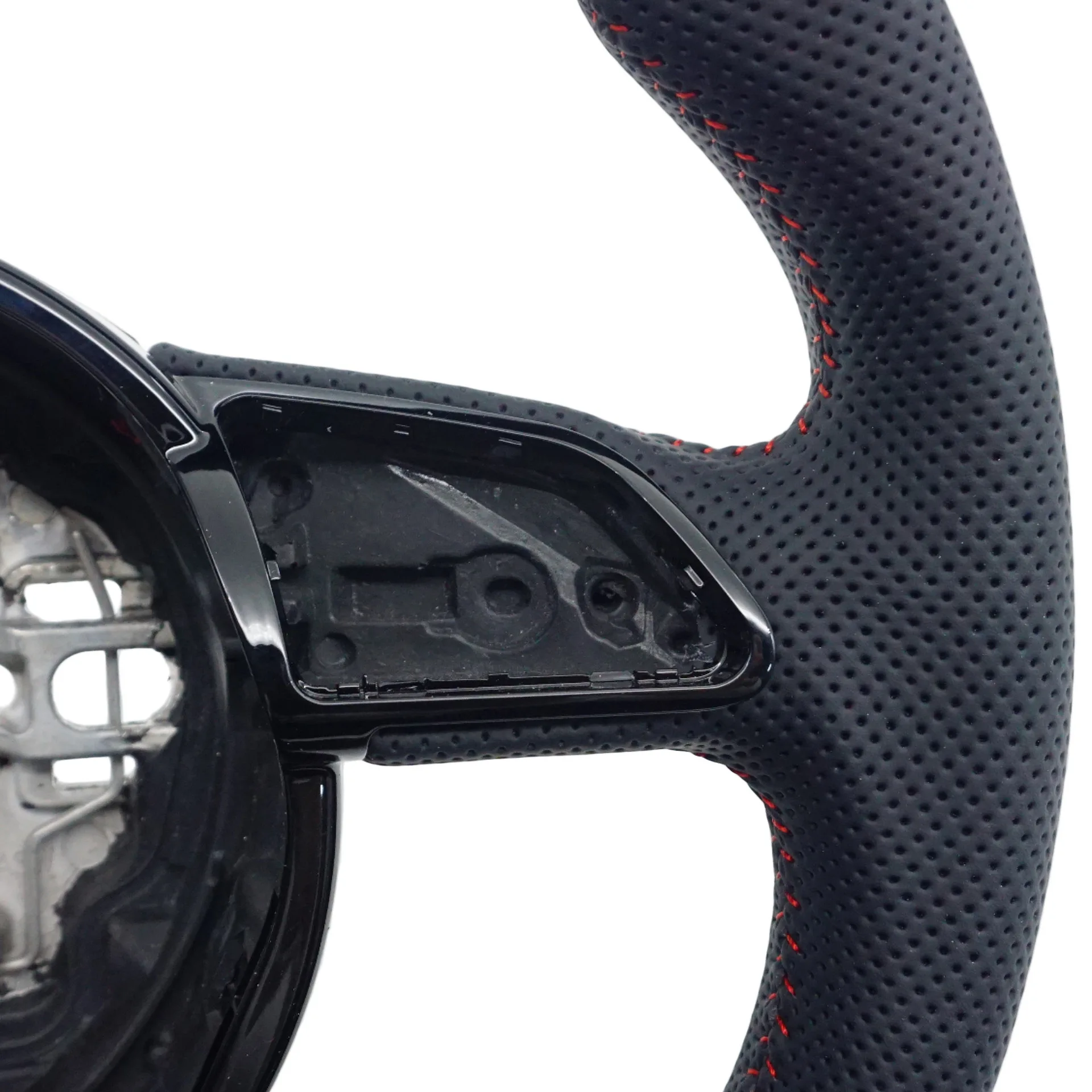 Geeignet für Audi A6 C7 RS Standard Halbperforiertes Multifunktionslenkrad mit Roter Naht, ohne Tasten und Schaltwippen, Unterteil-Modifikation – Detail 6