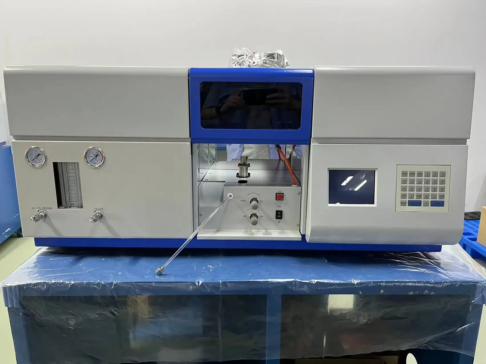New computer control automatic ignition accurate gas chromatograph lab analyzer with FID