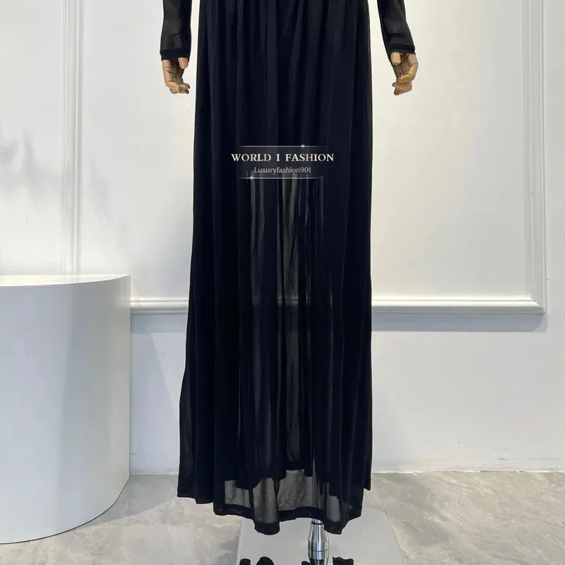 Otoño nuevo estilo Casual mujeres que usan 2025 negro plisado manga larga fuera del hombro Halter recortado vestido Midi