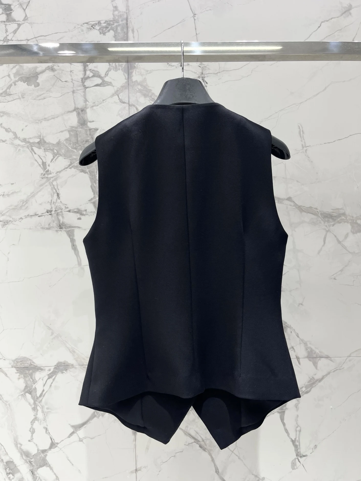 Fashionable Versatile V-Neck Sleeveless Vest 3D Embroidery Retro Button Hourglass Figure All-Match Style Women's Outerwear