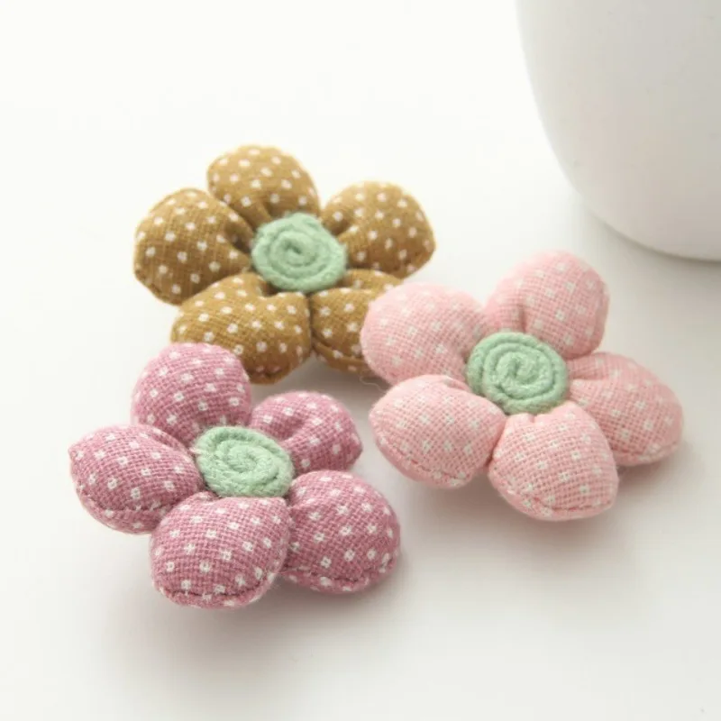 Pink Cotton Linen Five Petal Flower Polka Dot Brooch Cute Light Fresh Vintage Style Pin for Women Daily Clothing Bag Decoration