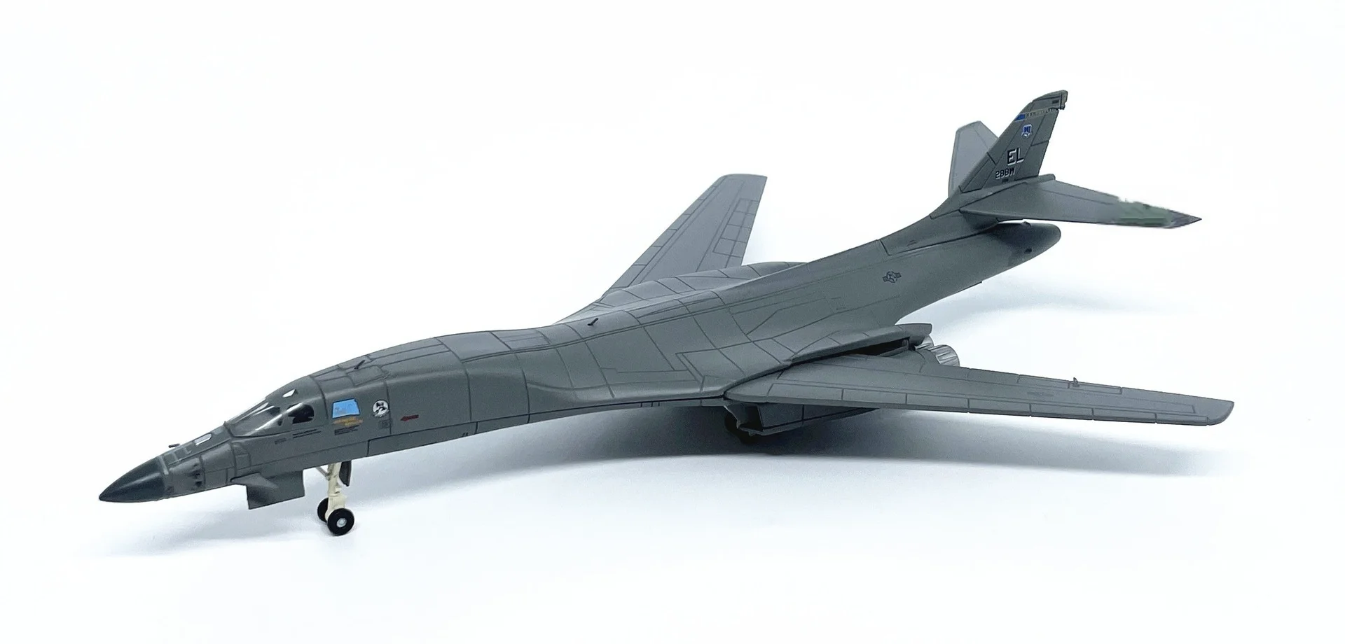 1:200 Scale Planes US Military B-1B Strategic Bomber Metal Aircraft Models Variable Wings Fighter Aviation Ornaments Gift W Base