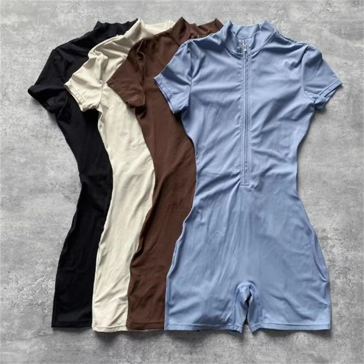 

Летний комбинезон с коротким рукавом и молнией, спортивная одежда для фитнеса, боди для женщин, модная одежда для бега, тренировок и йоги