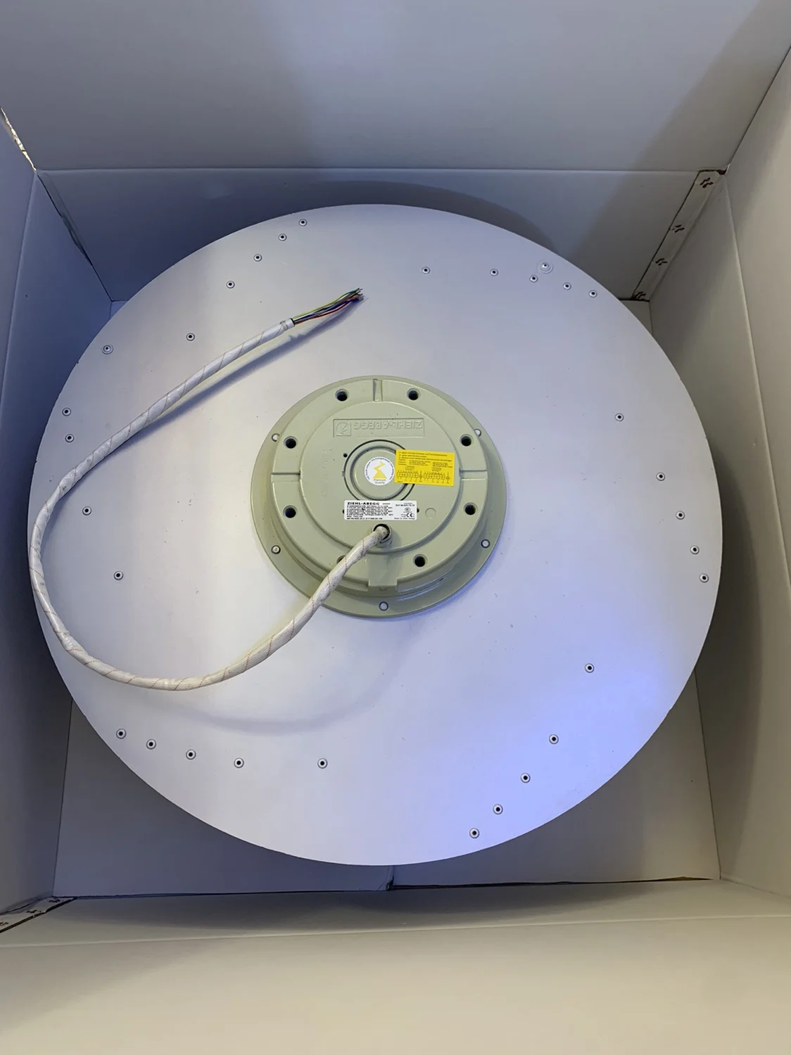 Germany Imported Original RH71M-6DK.7Q.1R Cabinet Dedicated Fan Coil 380v-400v