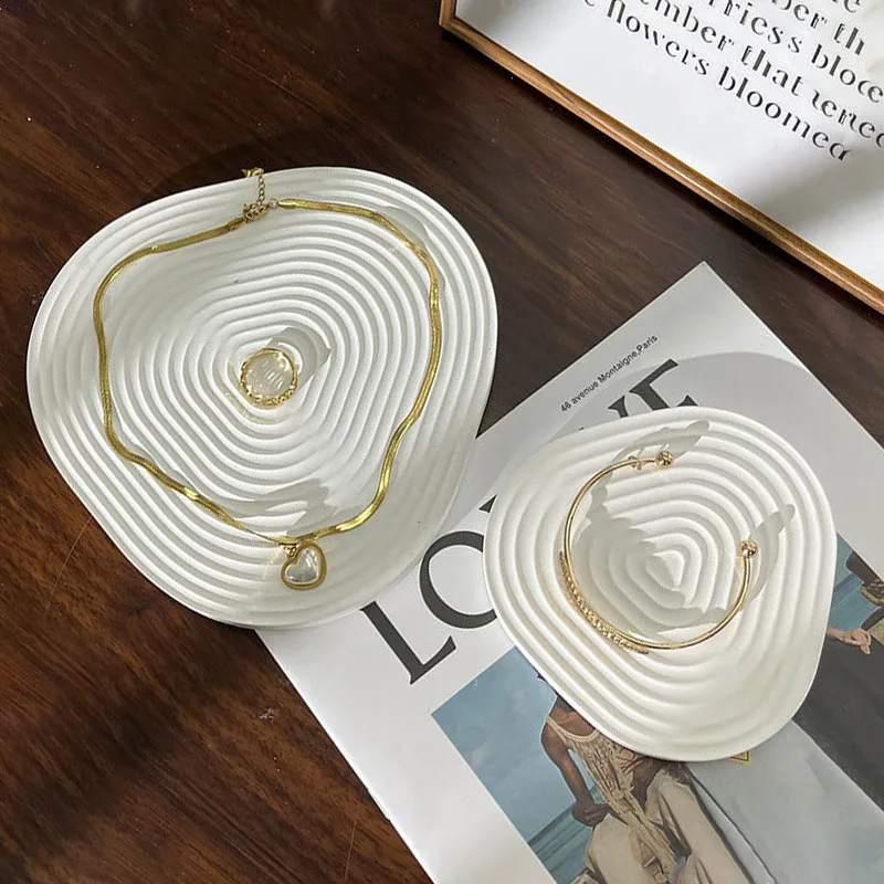 

Gypsum Jewelry Display Tray Shoot Jewelry Displays Props Fashion Jewelry Storage Trays Desktop Trinkets Organizer Display Tray