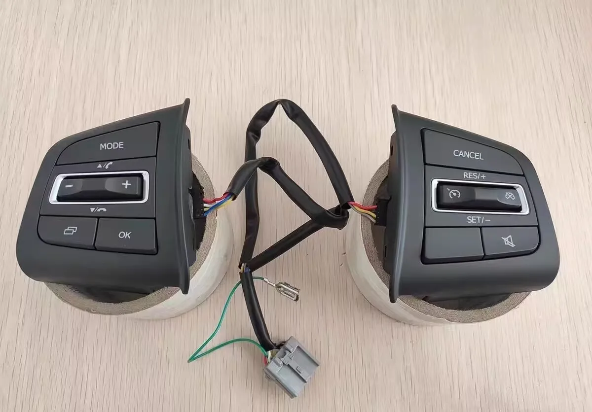 Auto parts  1 pcs 2 models  Multi-function Steering Wheel Switch/Button  Audio Button /Cruise Button for DFM Dongfeng AX7 AX5