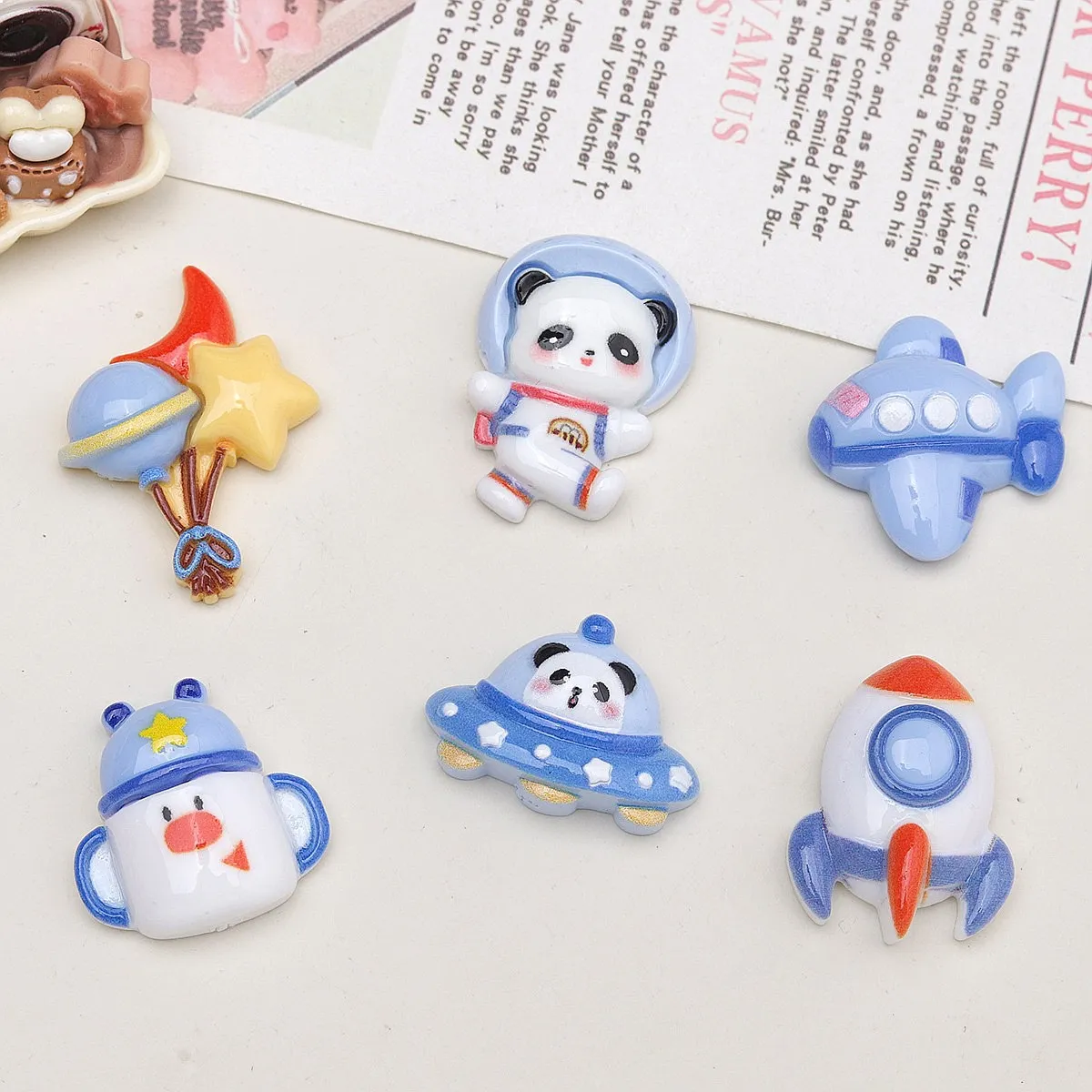 100pcs Kawaii Mini Panda Resin Flatback Cabochon DIY Phone Case Hairpin Keychain Earrings Scrapbook Wholesale Craft