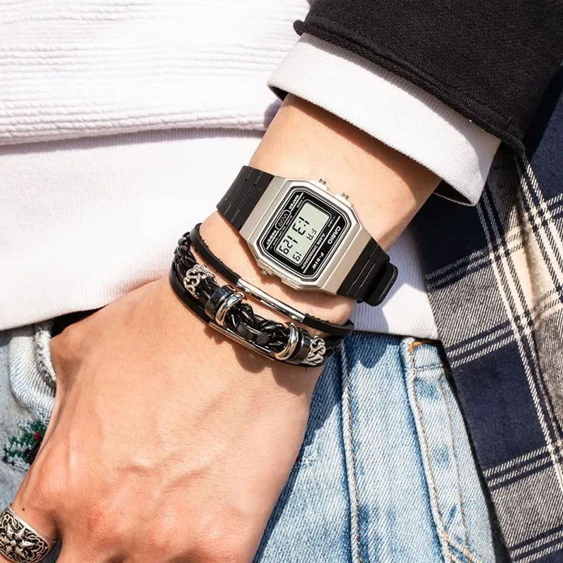 Casio F-91WM-7A Retro Vintage Square Watch, Lightweight 21g Resin Band 7-Year Battery LED Display for Men Women Students