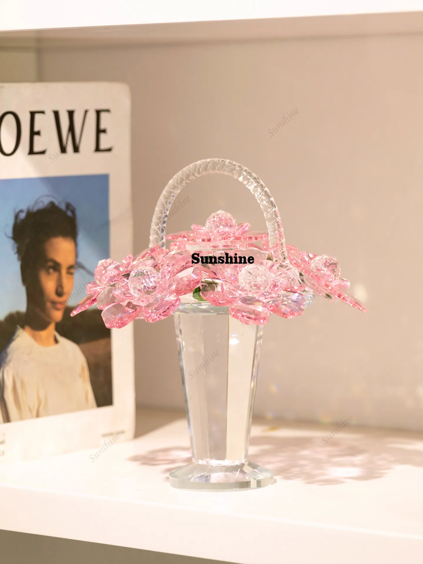 

Modern light luxury pink crystal ornaments, living room wine cabinet, home soft decoration