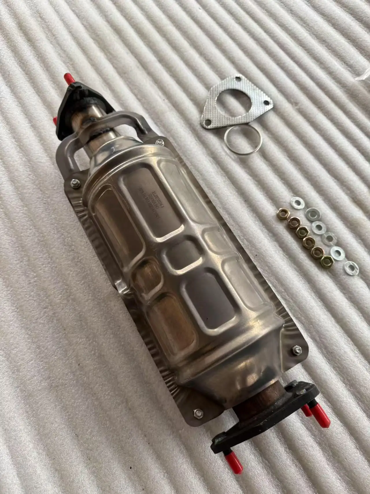 -For High Quality H-onda Accord 2.4L Automotive Catalytic Converter 2003-2007 Stainless Steel Automotive Exhaust Pipe^
