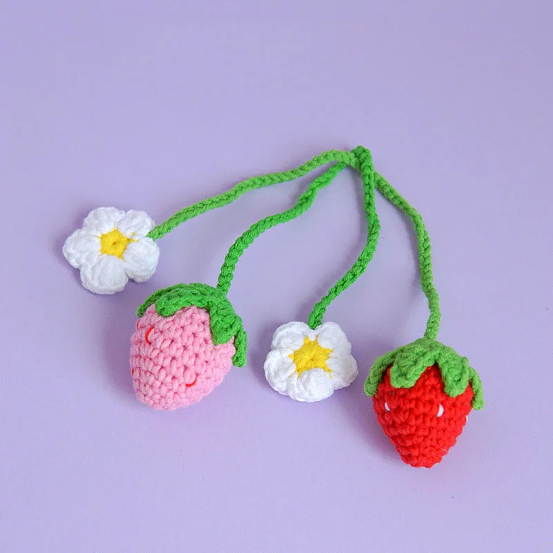 Small Strawberry Daisy Pendant DIY Wool Hook Weaving Handmade Products Curtain Binding Car Hanging Bag Decoration Jewelry