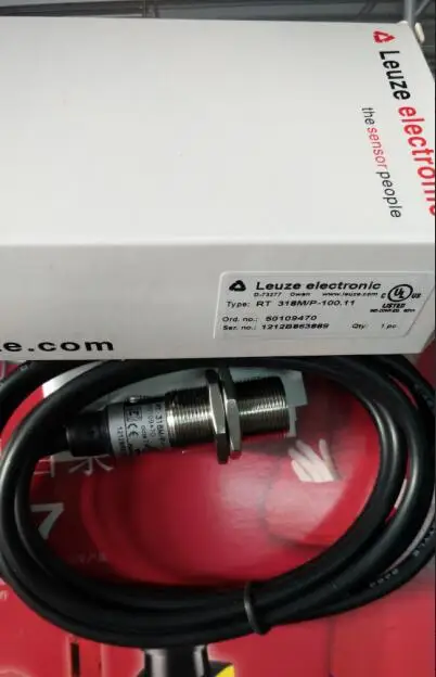 

New Original Leuze Photoelectric Sensor Infrusor Sensor Switch RT 318M/P-100.11