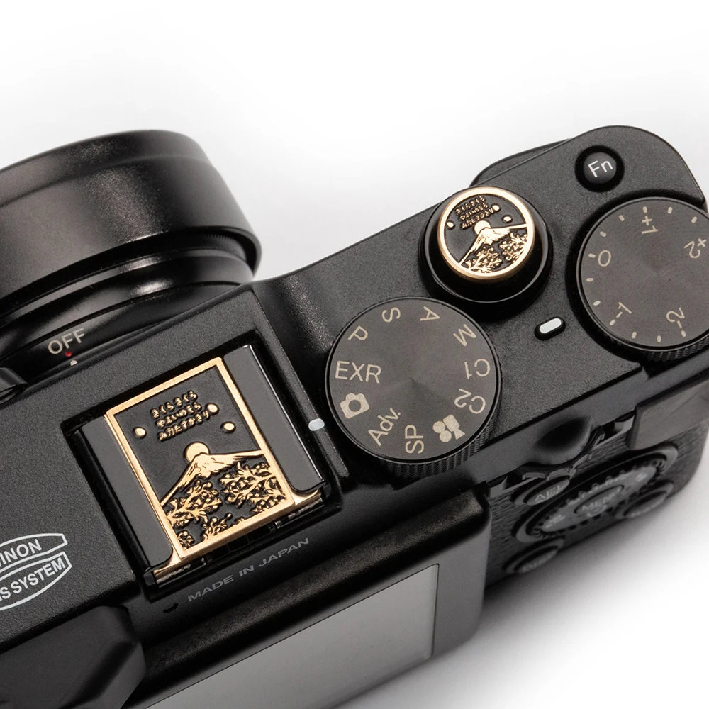 Hot Shoe Cover Shutter Button for Fuji XE5 X100VI XPro3 XT5 Sony A7C2 A6700 Nikon ZF ZFC Leica M10 Q3 Camera Soft Release Button