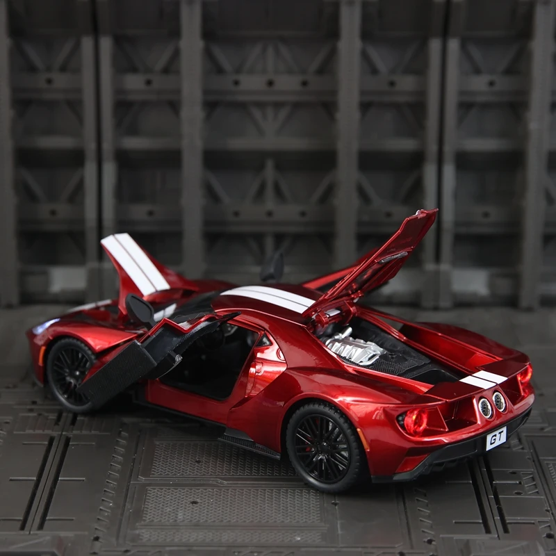Simulación 1:24, modelo de coche de aleación Ford GT, puertas y capó de motor, el maletero se puede abrir con sonido y luz, regalo de coche deportivo