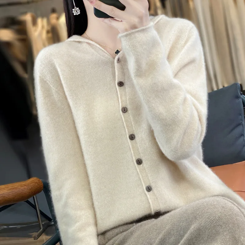 

Бесшовная толстовка идеально. Изготовлен из 100% чистой шерсти австралийского мериноса для непревзойденного комфорта и стиля.