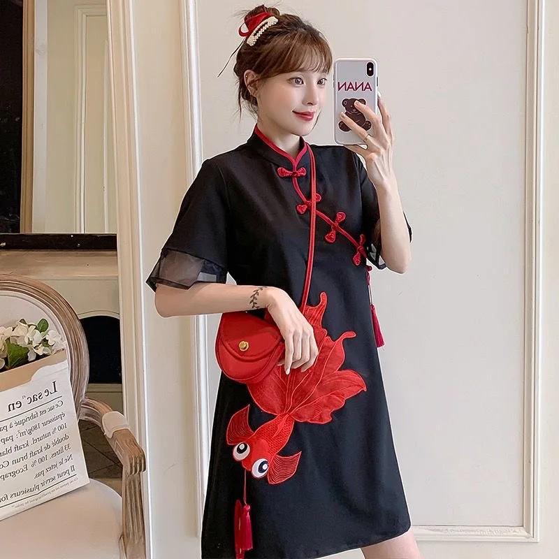 

Improved Black Qipao Women Red Goldfish Embroidery Cheongsam Chinese Dress Vestido Chino Muje Traditional Style Robe Orientale