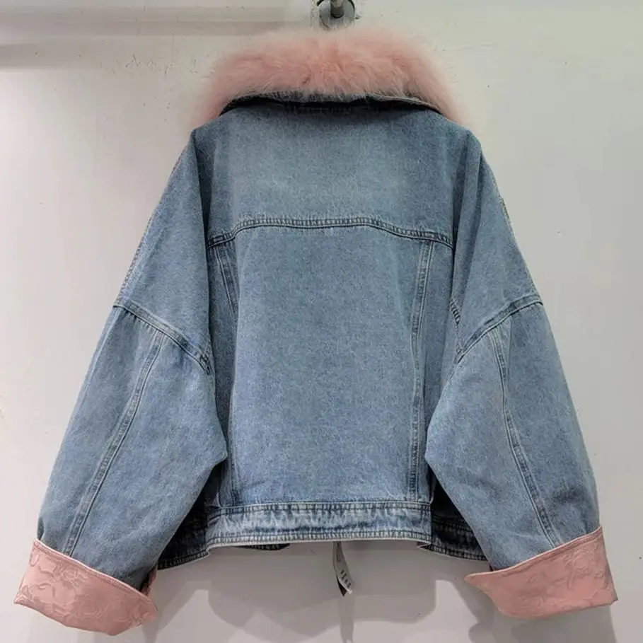 2023 Winter New Light Luxury Real Fur Collar Beaded Thickened Warm Denim Cotton Coat Fashion Female Parkas outerwear Y4480