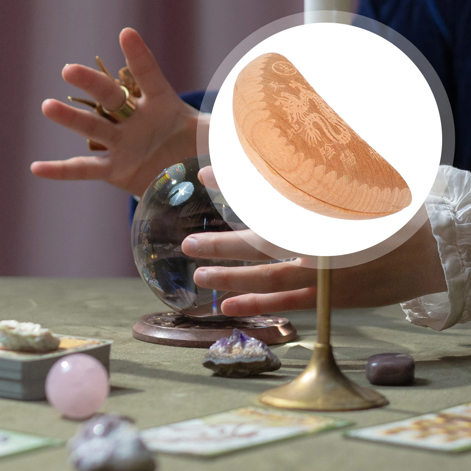 

1Pair Divination Cup Chinese Ritual Tool Exquisite Craftsmanship for Taoist Fortune Reading Portable Divining Supplies Temple