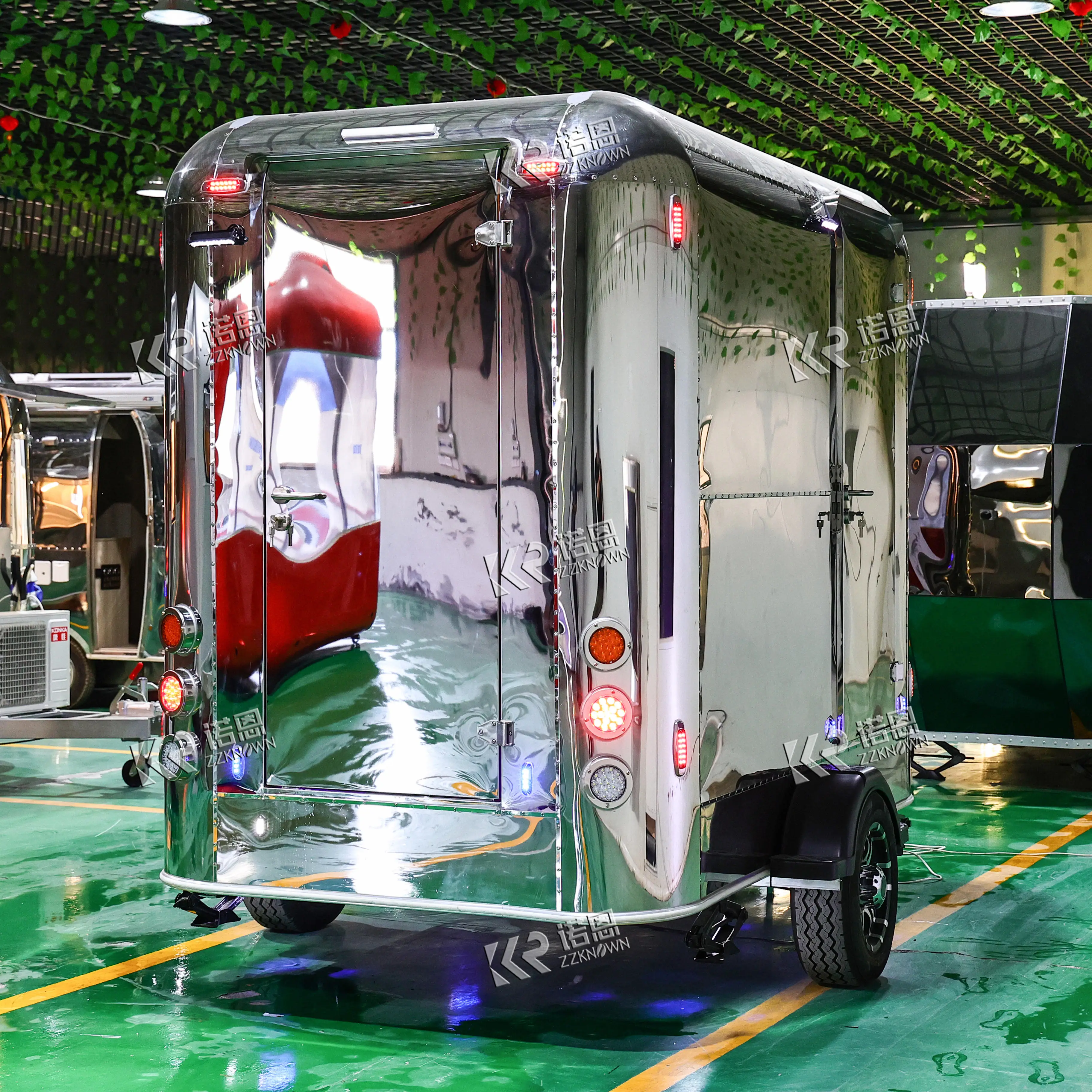 2025 Kustom Murah Harga Rendah Trailer Toilet Mewah Portabel Mobile Toilet Trailer untuk Acara Pernikahan