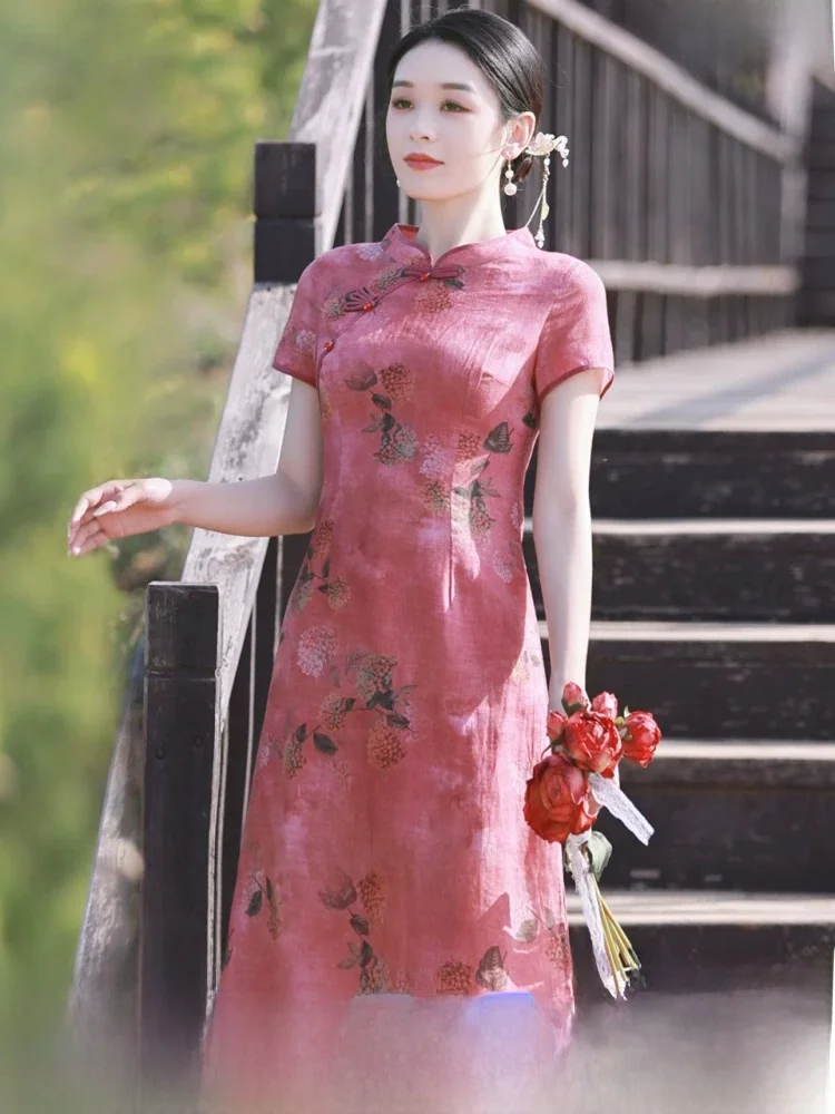 

Red Firework Pleated Waist-Cinching Improved Short Qipao Dress for Elderly Women Short Sleeve Floral Print Gown