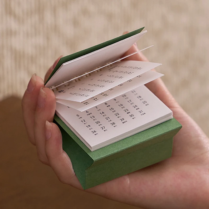 3 قطعة أجندة مكتبية صغيرة 2026 صغيرة الدائمة الوجه التقويم الشهري للتخطيط الجدول اليومي تاريخ المقتفي للمدرسة والمكتب #1
