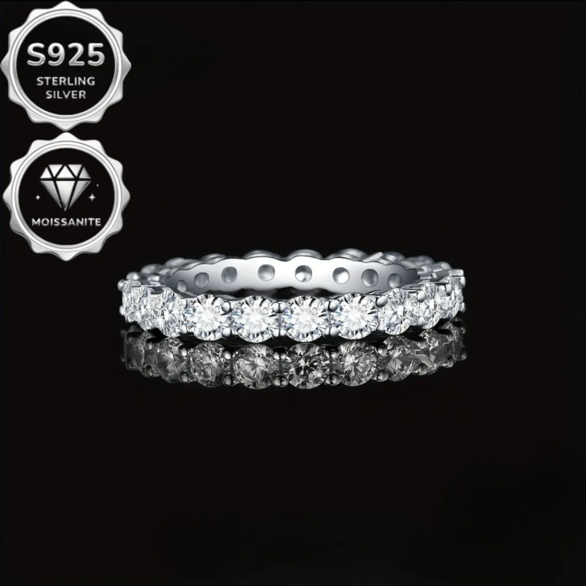 S925 sterling silver round cut eternal moissanite ring, suitable for various occasions such as birthdays, holidays, marriage proposals, vacations, etc., it is the perfect jewelry gift