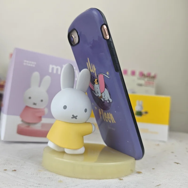 

Новая оригинальная серия подставок для телефона Miffy Pearl Shadow: коллекционная фигурка-держатель для телефона, настольное украшение, игрушка, подарок