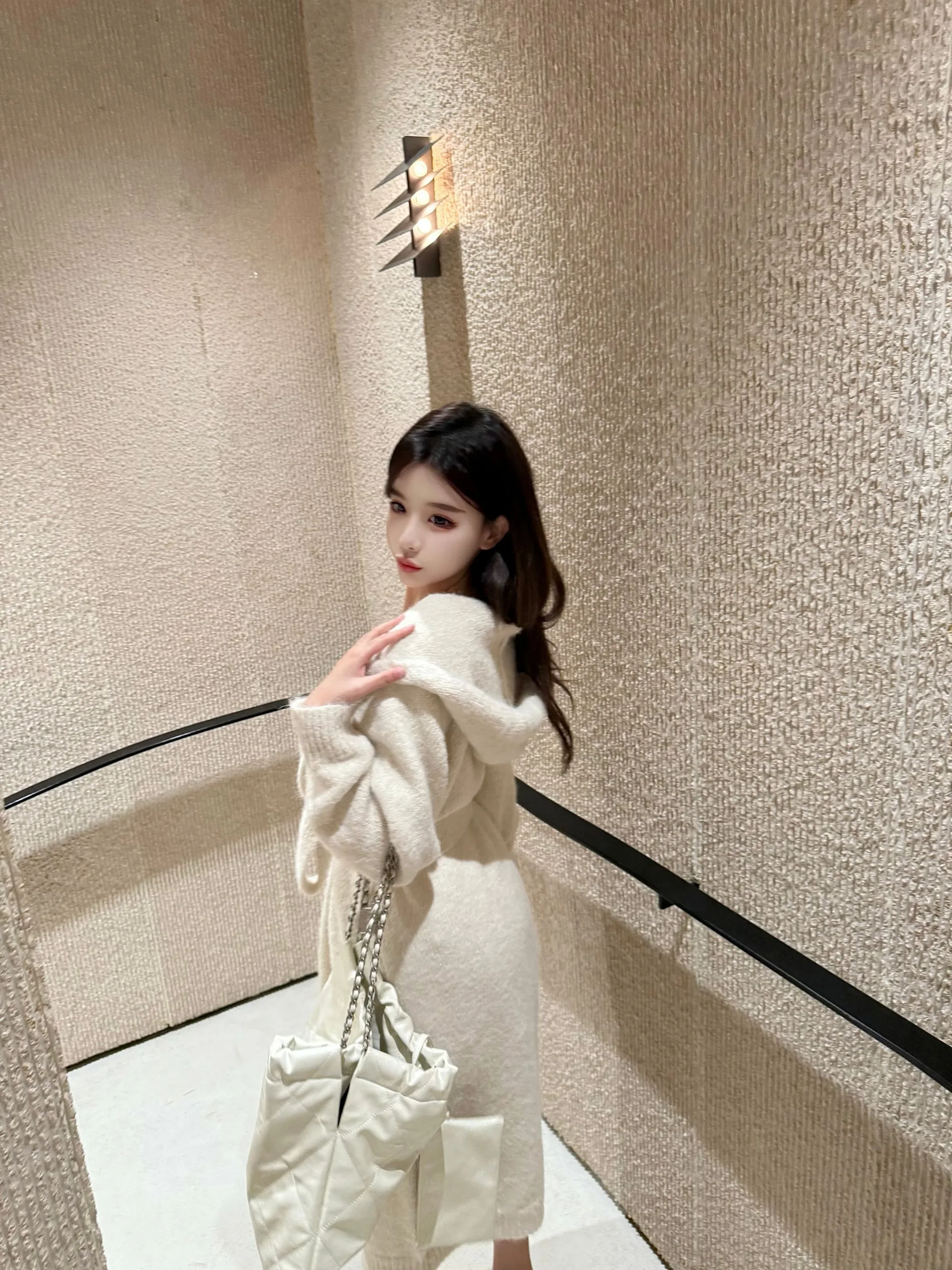 

Вязаный шерстяной кардиган Chen nduo Cheese Peach с поясом, удлиненный, свободного кроя, из полиэфирного волокна, женский, средней длины, на пуговицах