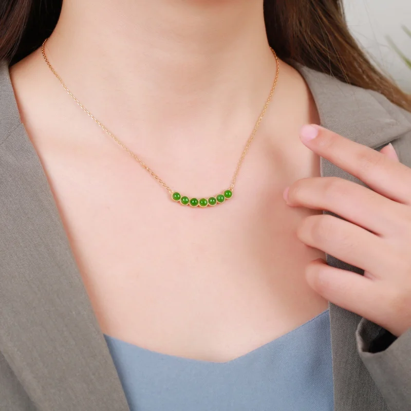 

Certificate Included Light Luxury Accessories Hetian Jade Smiling Face Collarbone Chain 925 Silver Gold Plated Fashion Commuting