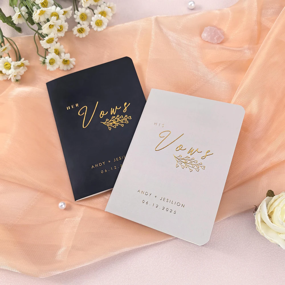 

2Pcs Custom Wedding Vow Books Set With Name Personalized Bride And Groom Initial Notebook for Wedding Ceremony Decor