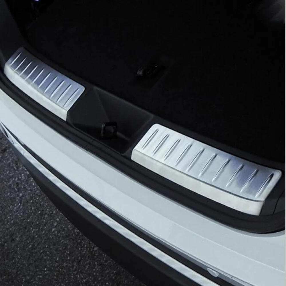 For Toyota Harrier Venza 2020 2021-2024 Stainless Steel Rear Guard Protection Trim Cover Pad Scuff Sill car styling Scuff Cover