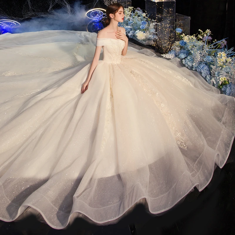 Abito da sposa leggero, velo principale della nuova sposa, temperamento lussuoso, stile palazzo monospalla, abito da sposa con strascico del cielo stellato