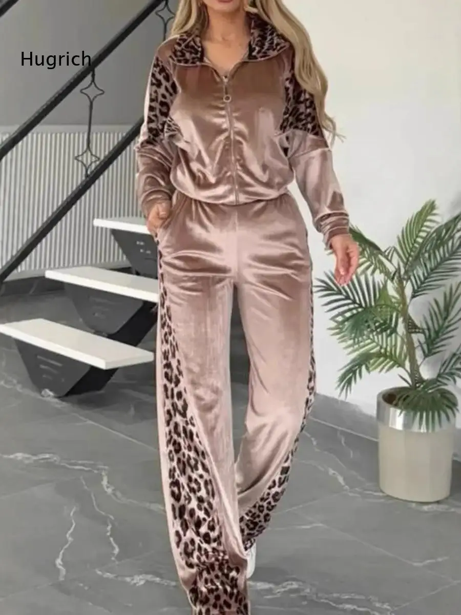 Women's Velvet Tracksuit Set Leopard Print Patchwork Long Sleeve Zip Up Top and Pants 2 Piece Lounge Wear Casual