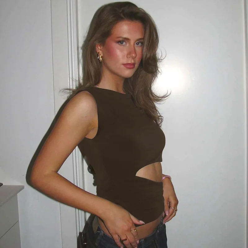 Donna Estate Vita cava Top Camicie Fibbia in metallo Tees Crop Top Lady Donna Ins Chic Slim Night Club Streetwear Hotsweet Top