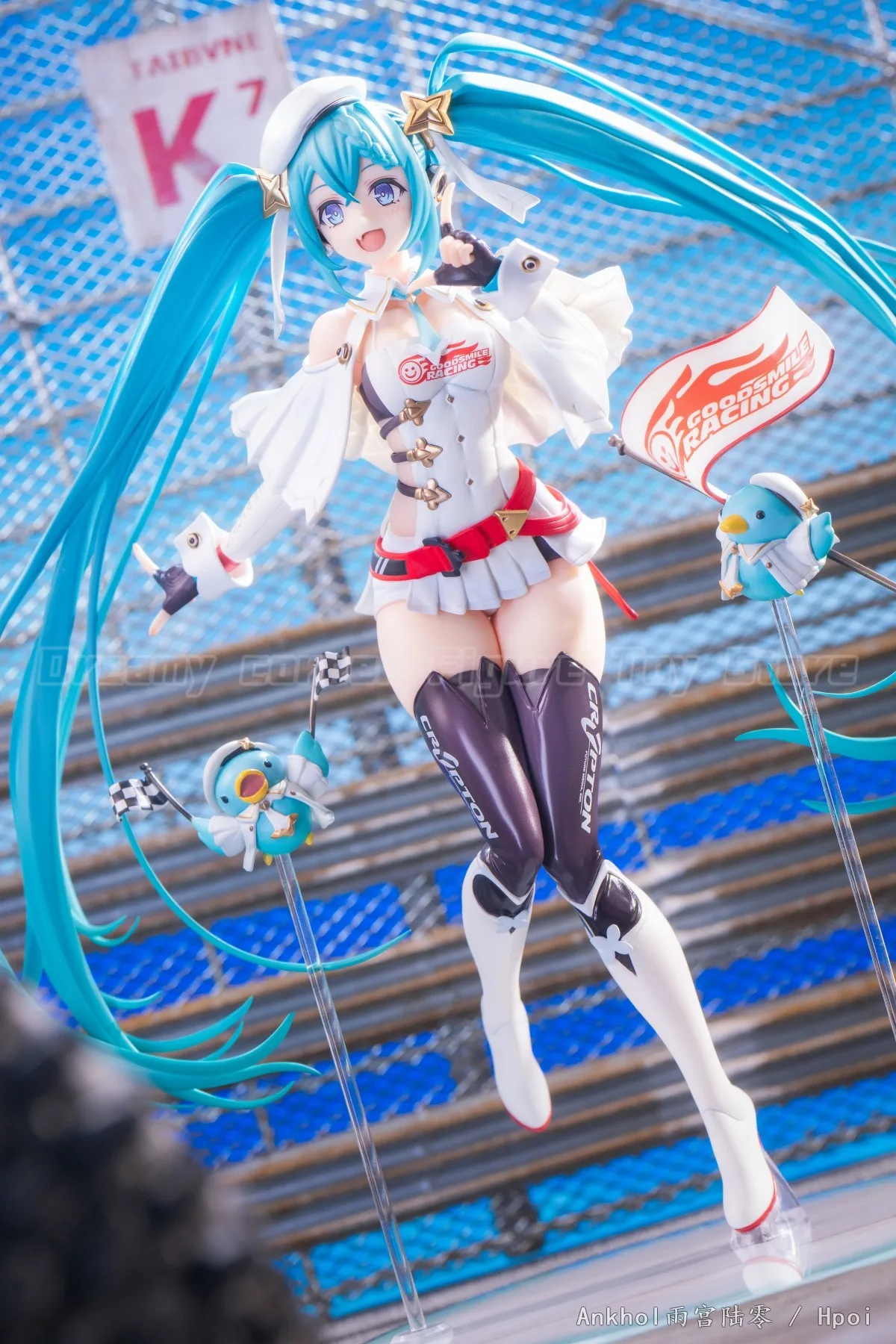 

В наличии: Фигурка GSR GSC Piapro Characters RACING MIKU 2023Ver.1/7, масштаб 1/7, аниме-фигурка.