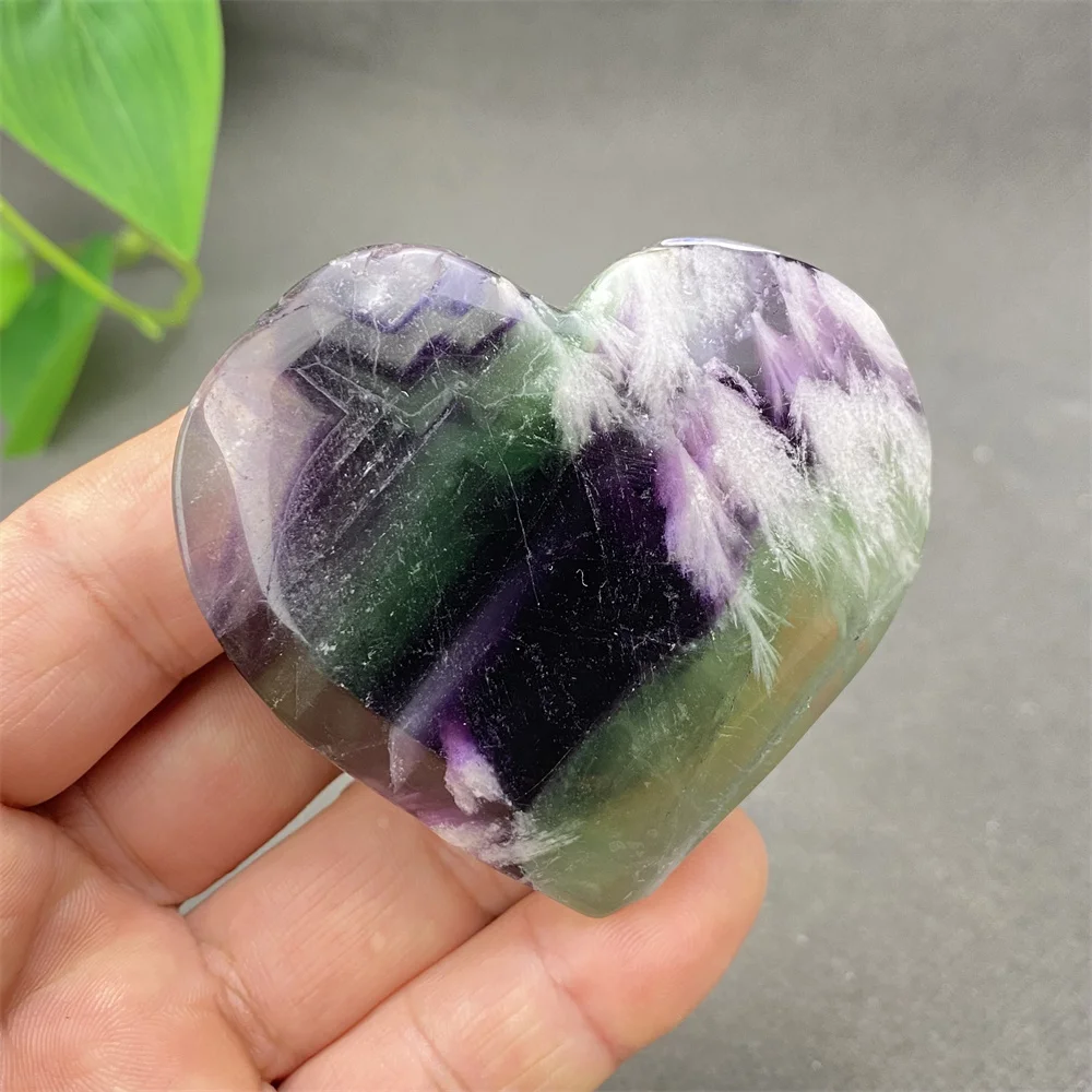 Natural Gem Feather Fluorite Crystal Heart Shape Hand Polished Love Holiday Gift Home Decoration Ornaments