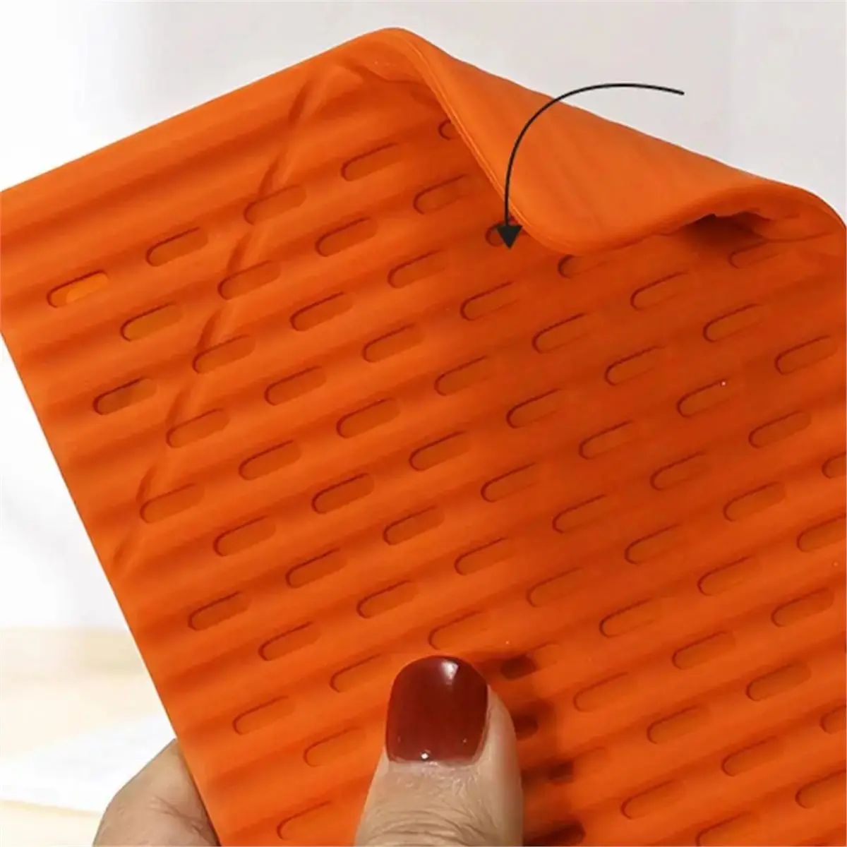 BHBL Arbitrarily Foldable Deformation Multi Functional Lazy Stand Universal Desktop Holder for Phone Tablet Laptop