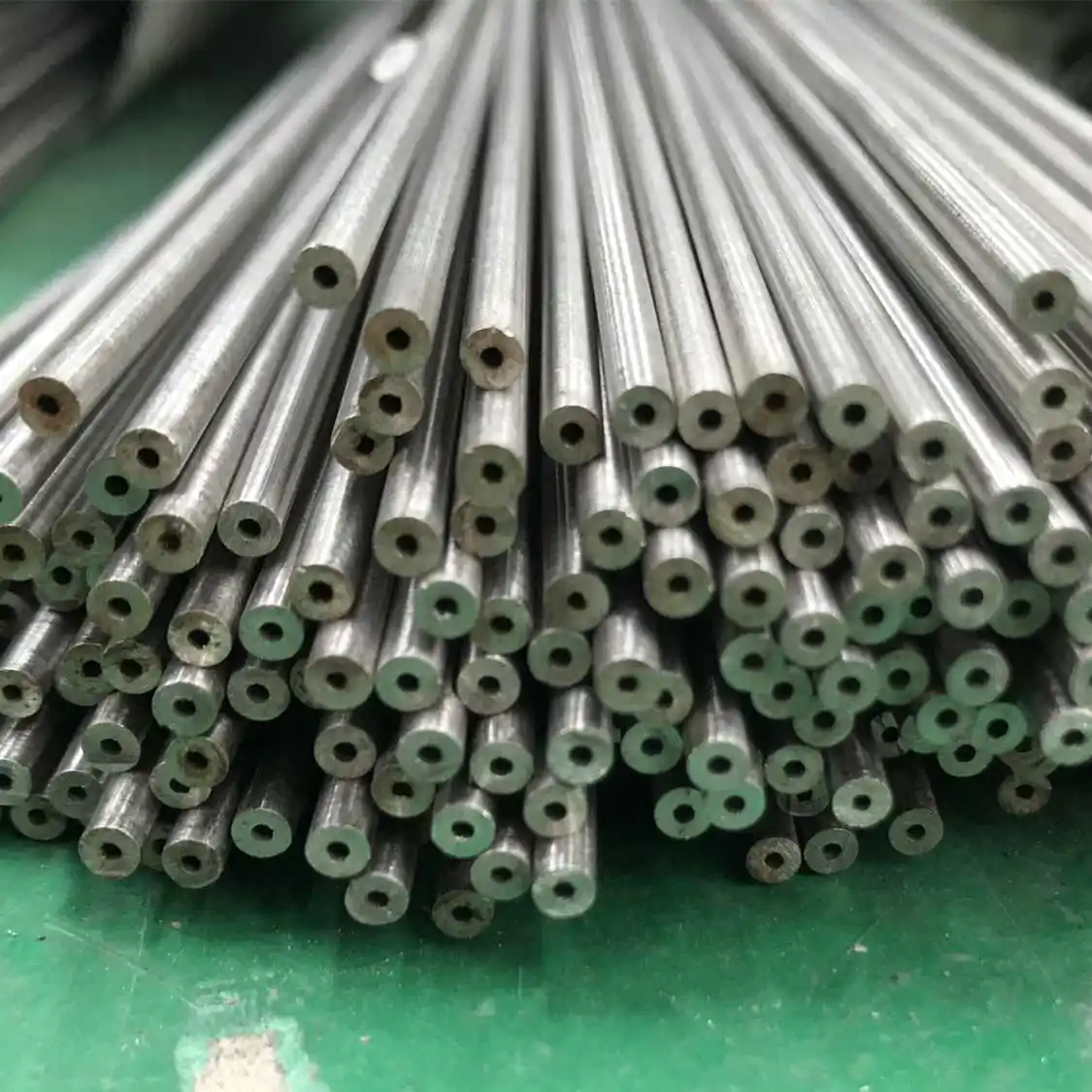 ASTM SS304 SA213 Gr.TP347H(1Cr19Ni11Nb) Stainless Steel Seamless Welded Pipe SS tube OEM Stamping Laser Cutting Welding Parts