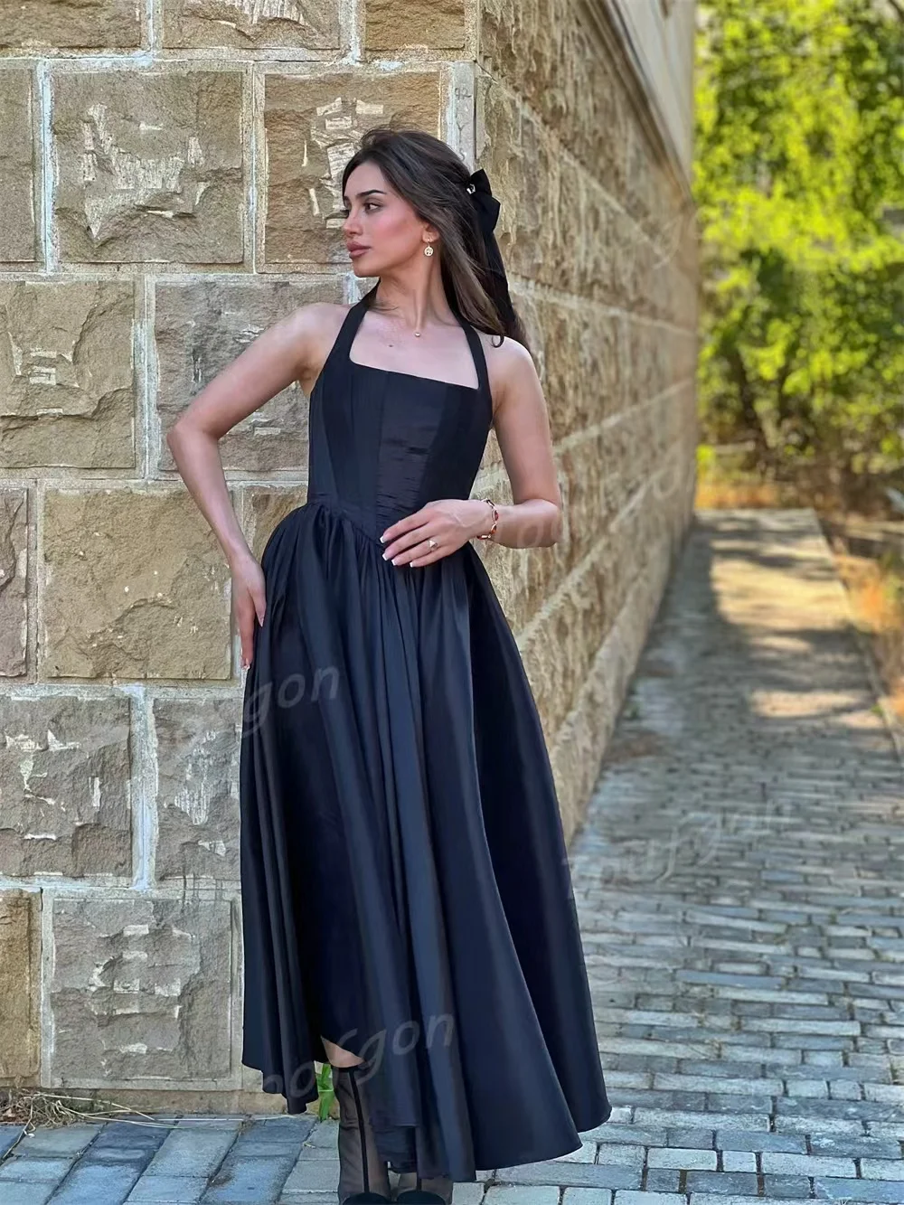 Sukienki na studniówkę z ramiączkami spaghetti Toofgon, czarna satynowa suknia wieczorowa, długa suknia w kształcie litery A na wesele/przyjęcie, możliwość personalizacji.