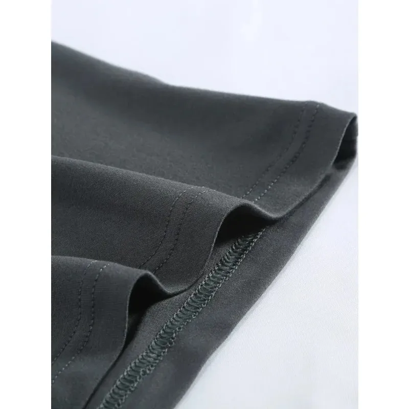 ملابس داخلية رجالية جديدة لصيف 2025: شورت مريح وبسيط يعانق القطط بأربعة زوايا. يجب أن تجفيف الرجال بسرعة