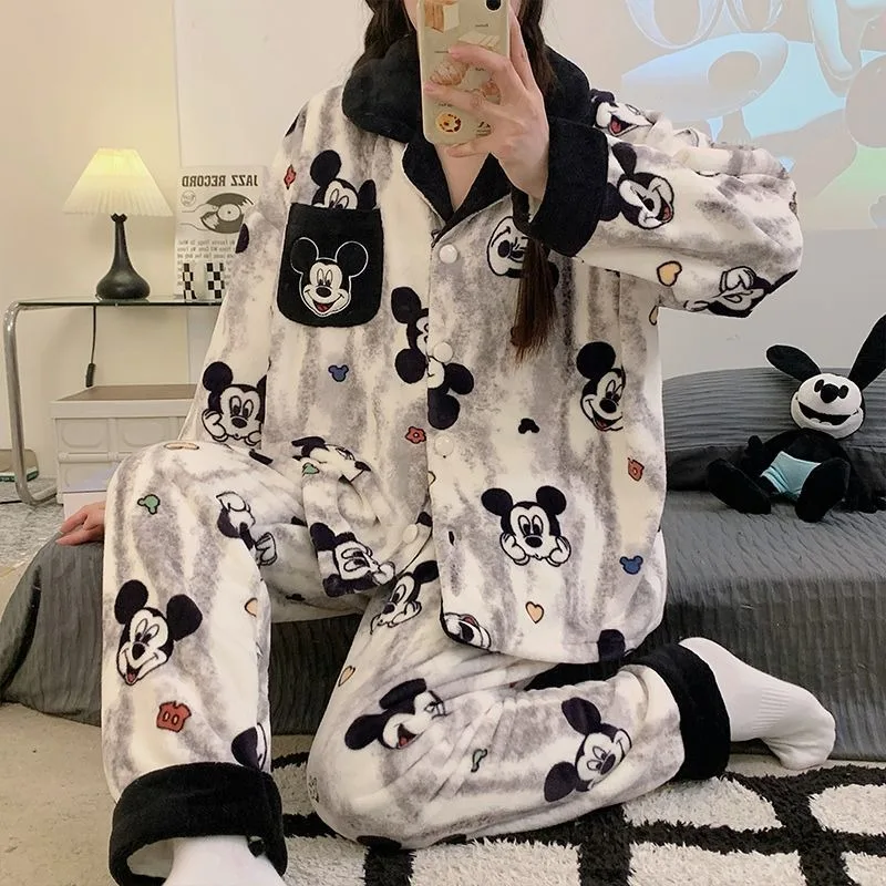 

Cartoon Mickey flannel pajamas for women winter new long-sleeved cardigan thickened coral velvet student home clothes set