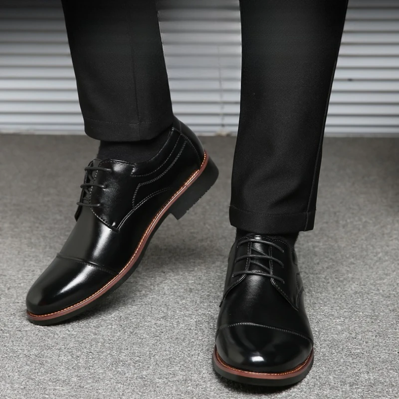 

Retro Men's Casual Derby Shoes 2025 Fashion Leather Footwear New Style Men's Slip-On Comfortable Men Shoes