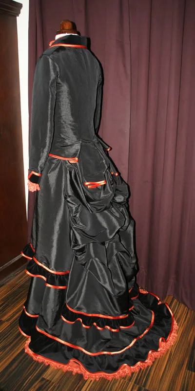 ผู้หญิง Victorian Vintage Bustle Ball Gown ชุดยุคกลาง 18th Century Tea Party เครื่องแต่งกายแฟนซี Renaissiance ชุด