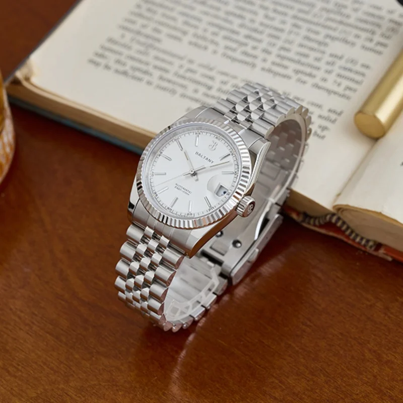 Baltany หรูหราชุดผู้ชายนาฬิกา Fluted Bezel Cyclops วันที่กันน้ํา 10Atm NH35 อัตโนมัตินาฬิกาข้อมือส่องสว่าง