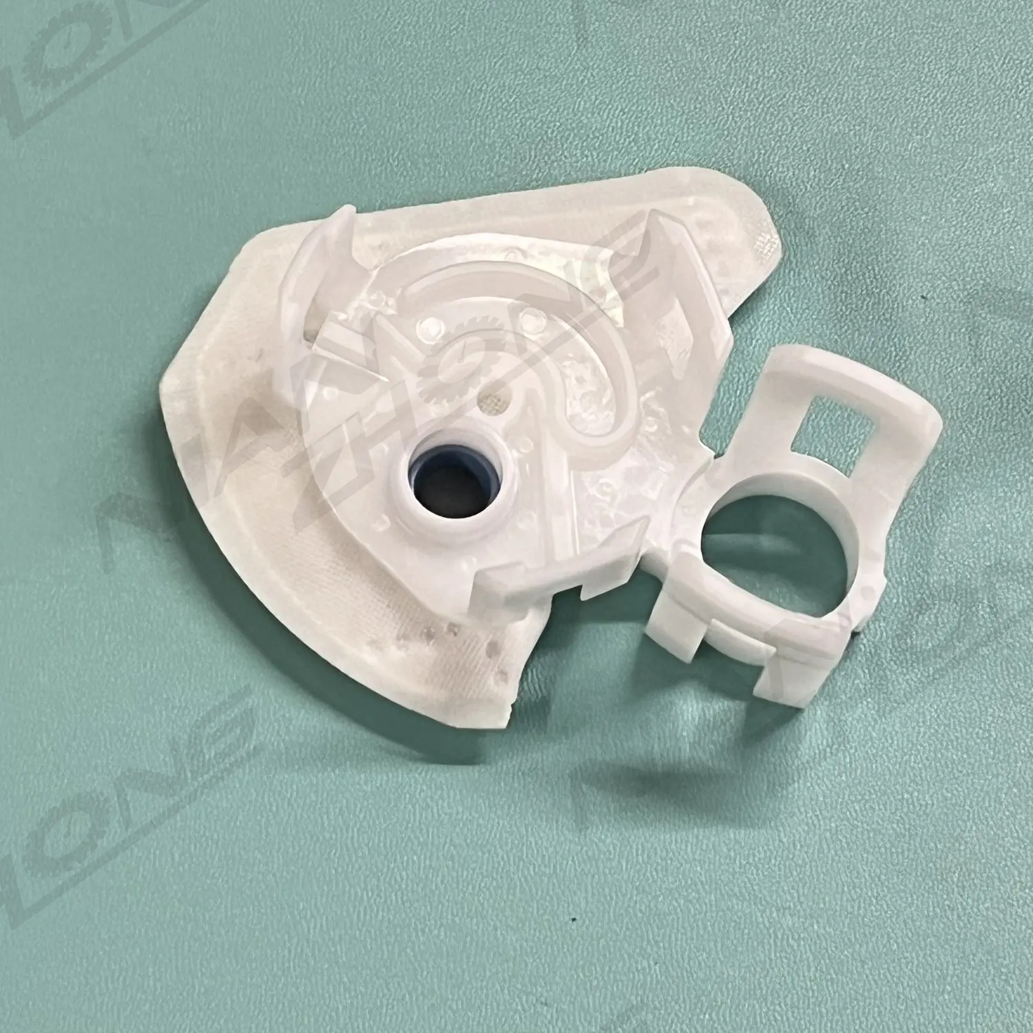 High Quality Fuel Filter And Pump Strainer PE1A-13-ZE0 For Mazda