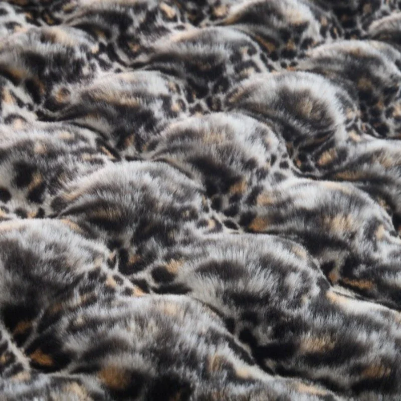 Imitation Rabbit Plush Blanket Leopard Print Double-sided Thick Nap Sofa Cover Blankets Soft Warm Multifunctional Plush Quilt