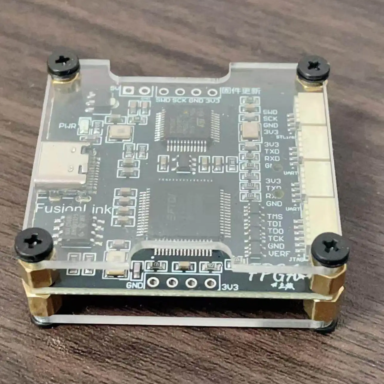 ST-Link-Xilinx JTAG combined programmer, capable of updating firmware independently