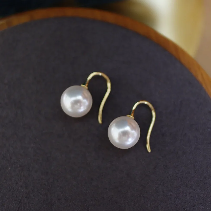 Exquisite Classic Sterling Silver Imitation Round Pearl Gold Stud Earrings for Women Girl Summer French-style Retro Jewelry Gift